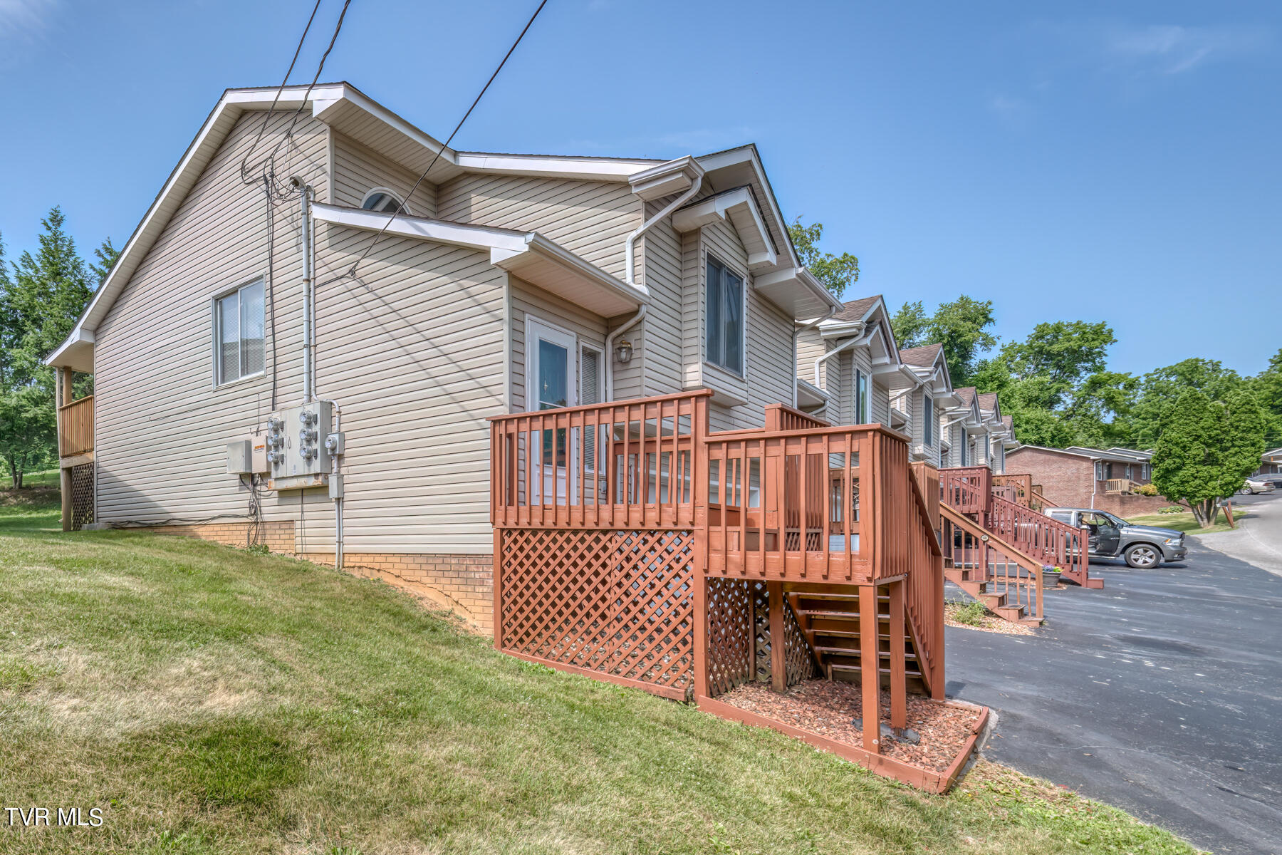105 Cedar Grove Road, Unit 1 Johnson City, TN 37601 - Photo 26 of 33 105 Cedar Grove Rd #1-28