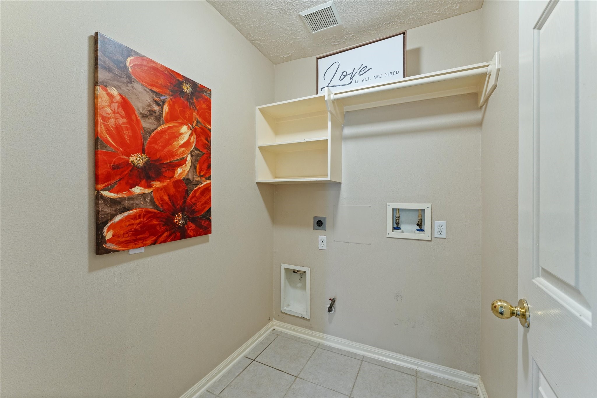 20503 Spring Aspen Lane Spring, TX 77388 - Photo 20 of 25 Utility Room near secondary bedrooms