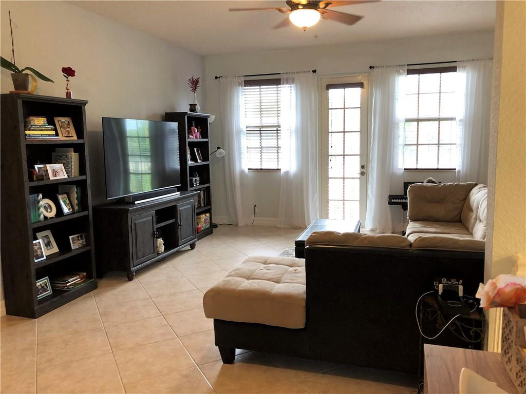 1832 Northwest 9th Street Boca Raton, FL 33431 - Photo 4 of 28 Photo 4