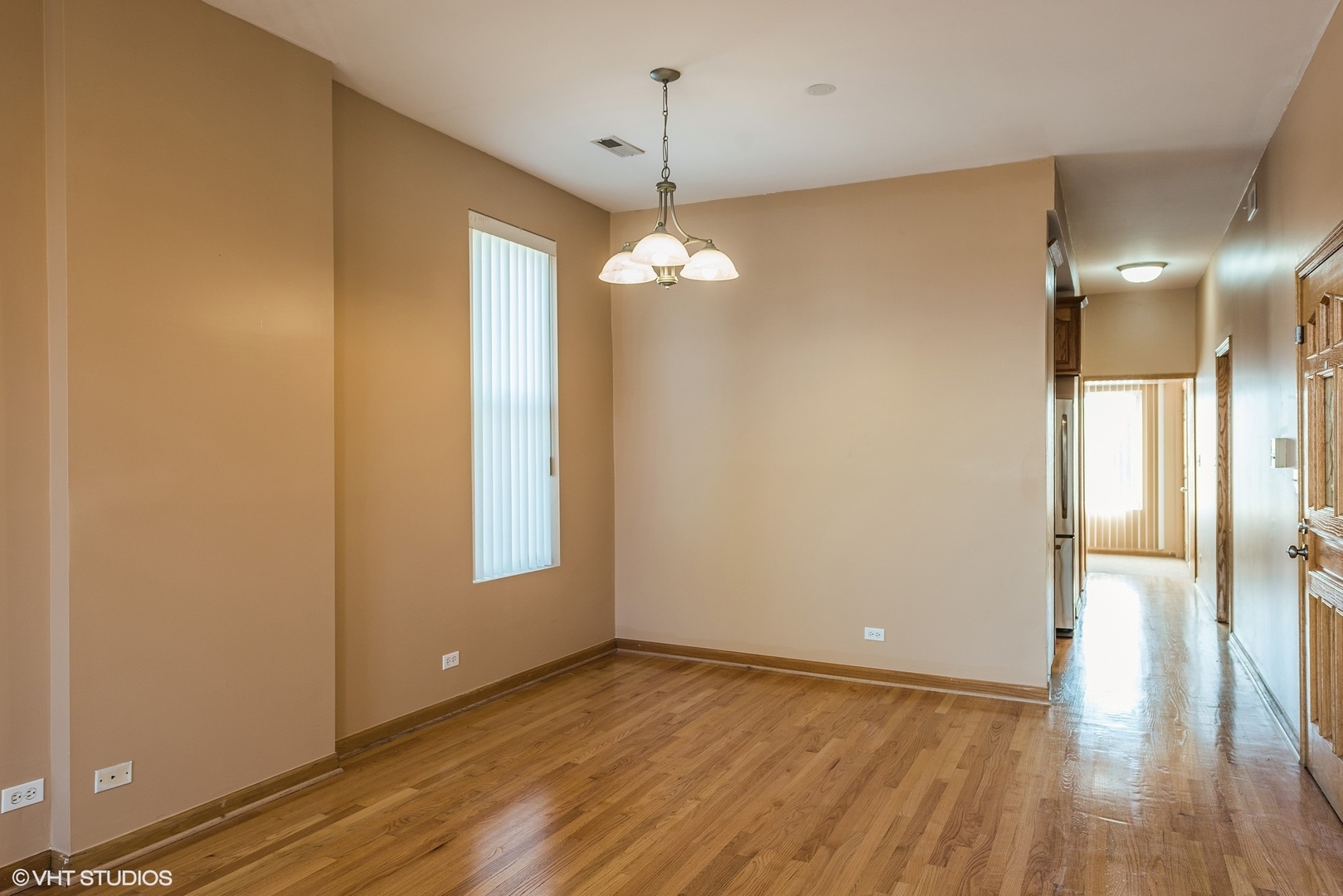 3013 West George Street, Unit 3 Chicago, IL 60618 - Photo 3 of 7