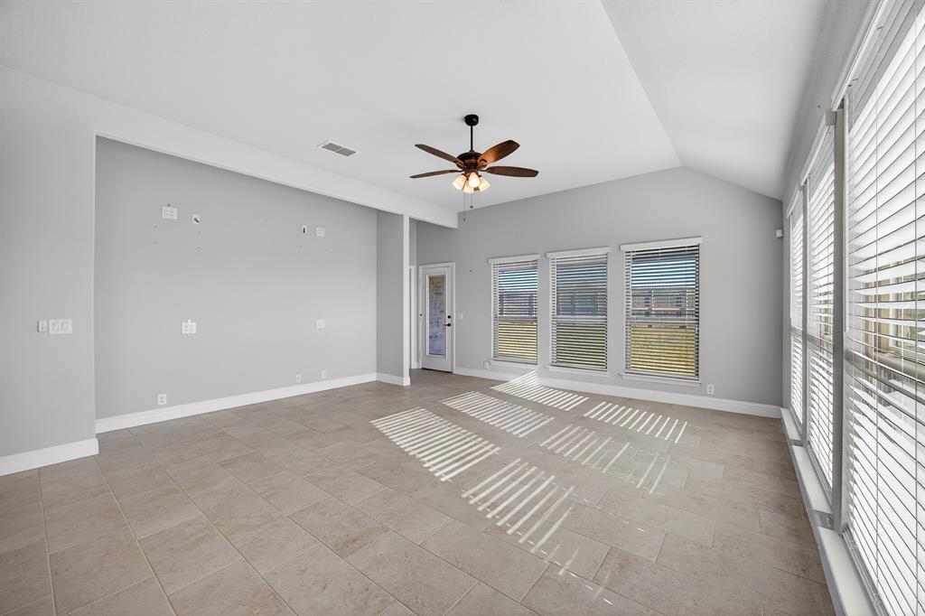 3834 Myrtle Way Kaufman, TX 75142 - Photo 17 of 39