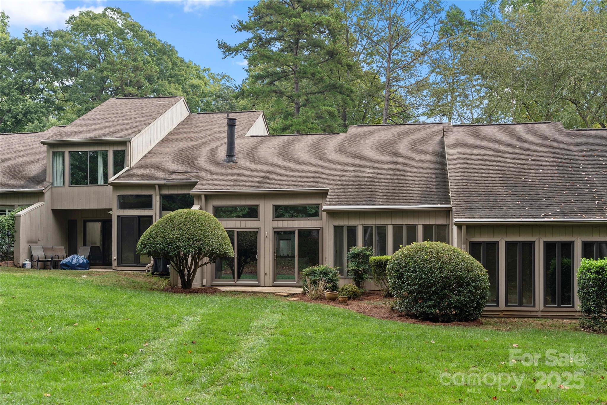 35 Old Post Road Clover, SC 29710 - Photo 5 of 44