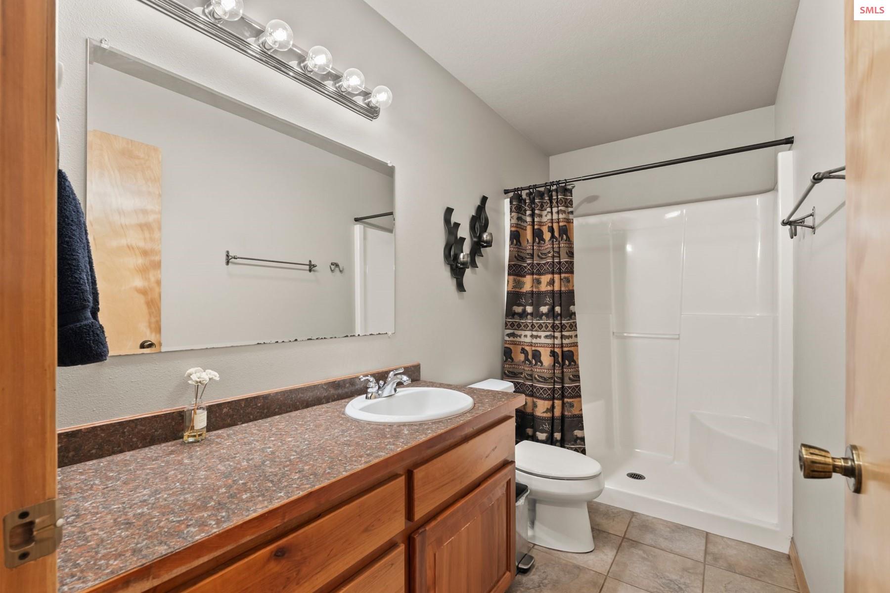 159 Frontier Village Road Naples, ID 83847 - Photo 21 of 52 Gallery Image 21