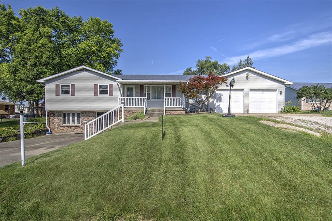 4529 Forest Parkway Decatur, IL 62521 - Photo 1 of 34 Gallery Image 1