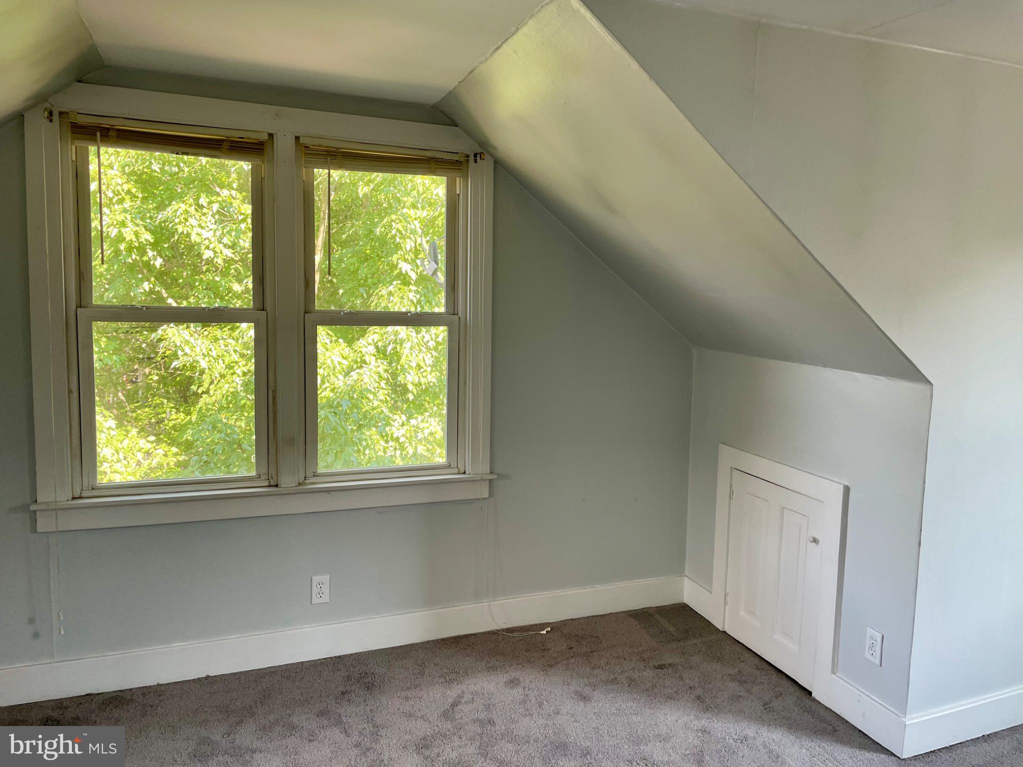 16 Evergreen Lane Haddonfield, NJ 08033 - Photo 13 of 16 an empty room with a window