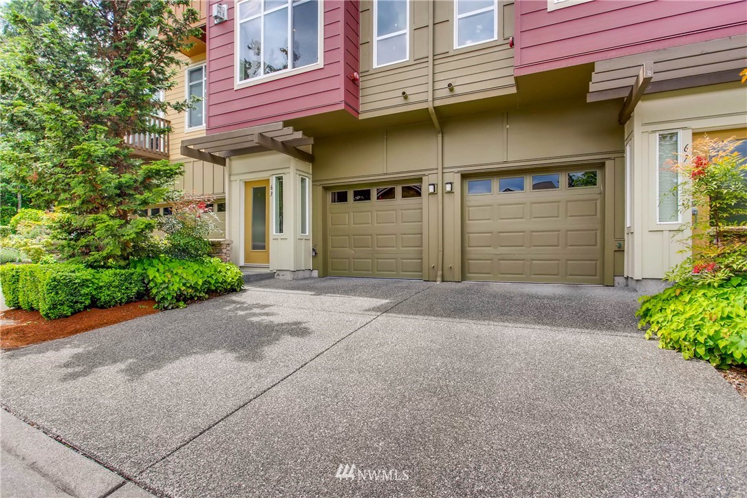 63 Cougar Ridge Road Northwest Issaquah, WA 98027 - Photo 2 of 13 Gallery Image 2