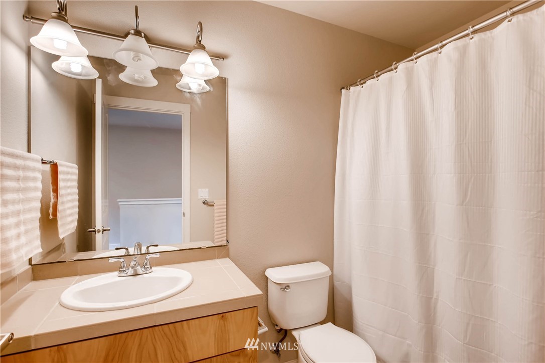 63 Cougar Ridge Road Northwest Issaquah, WA 98027 - Photo 11 of 13 Gallery Image 11