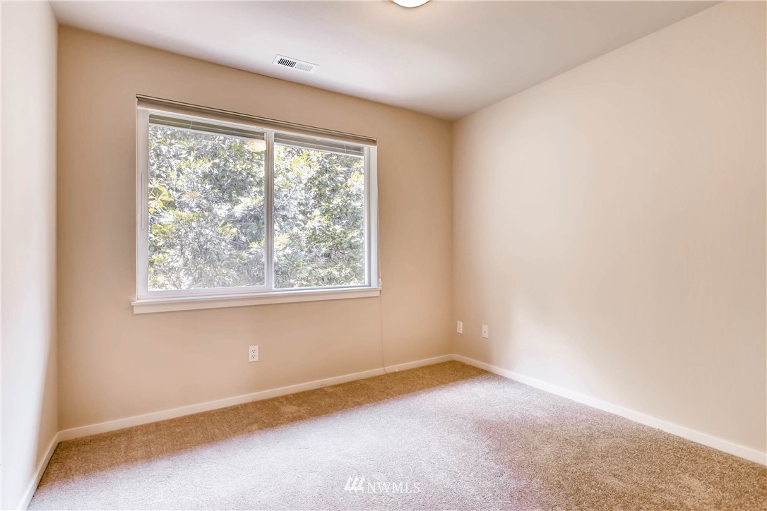 63 Cougar Ridge Road Northwest Issaquah, WA 98027 - Photo 10 of 13 Gallery Image 10