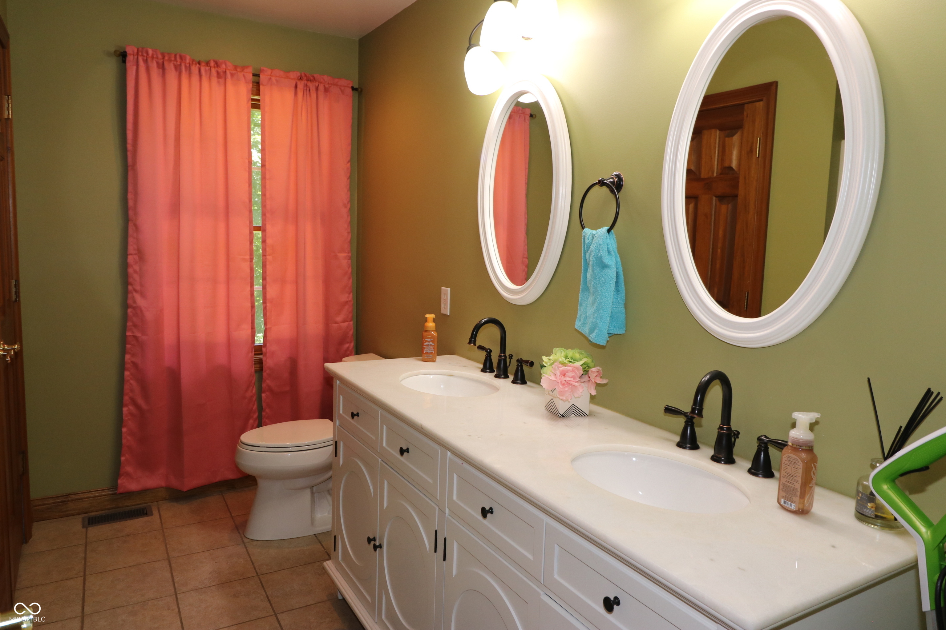 1287 Lovers Road Batesville, IN 47006 - Photo 8 of 36 Gallery Image 8