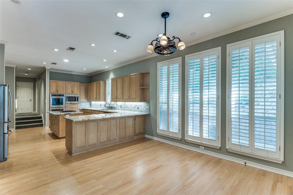 3805 Briarhaven Road Fort Worth, TX 76109 - Photo 12 of 36