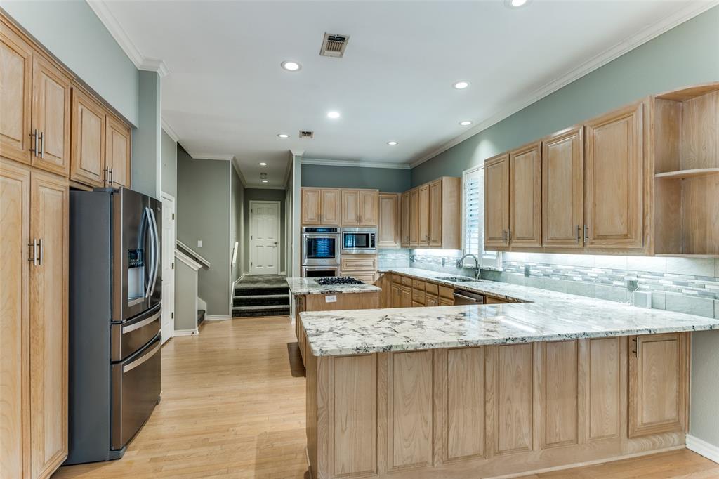 3805 Briarhaven Road Fort Worth, TX 76109 - Photo 13 of 36