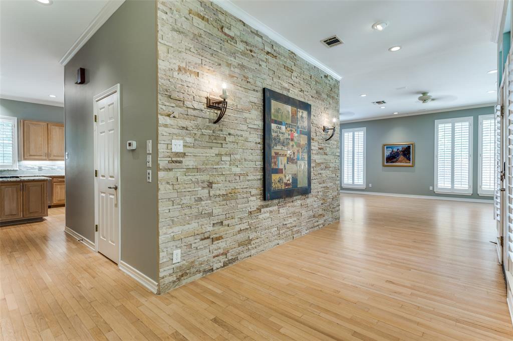 3805 Briarhaven Road Fort Worth, TX 76109 - Photo 7 of 36