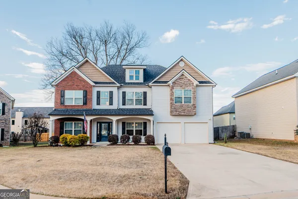 $379,900 | 318 Haywood Drive, Kathleen, GA 31047