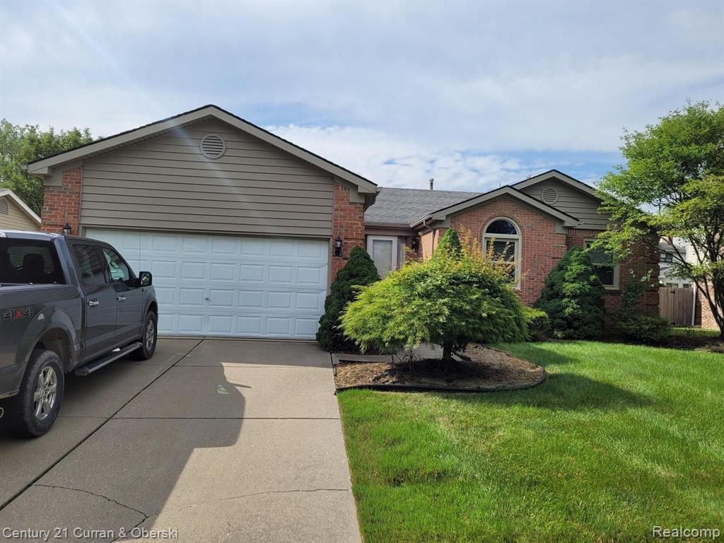 30744 South Gibraltar Road Rockwood, MI 48173 - Photo 1 of 22