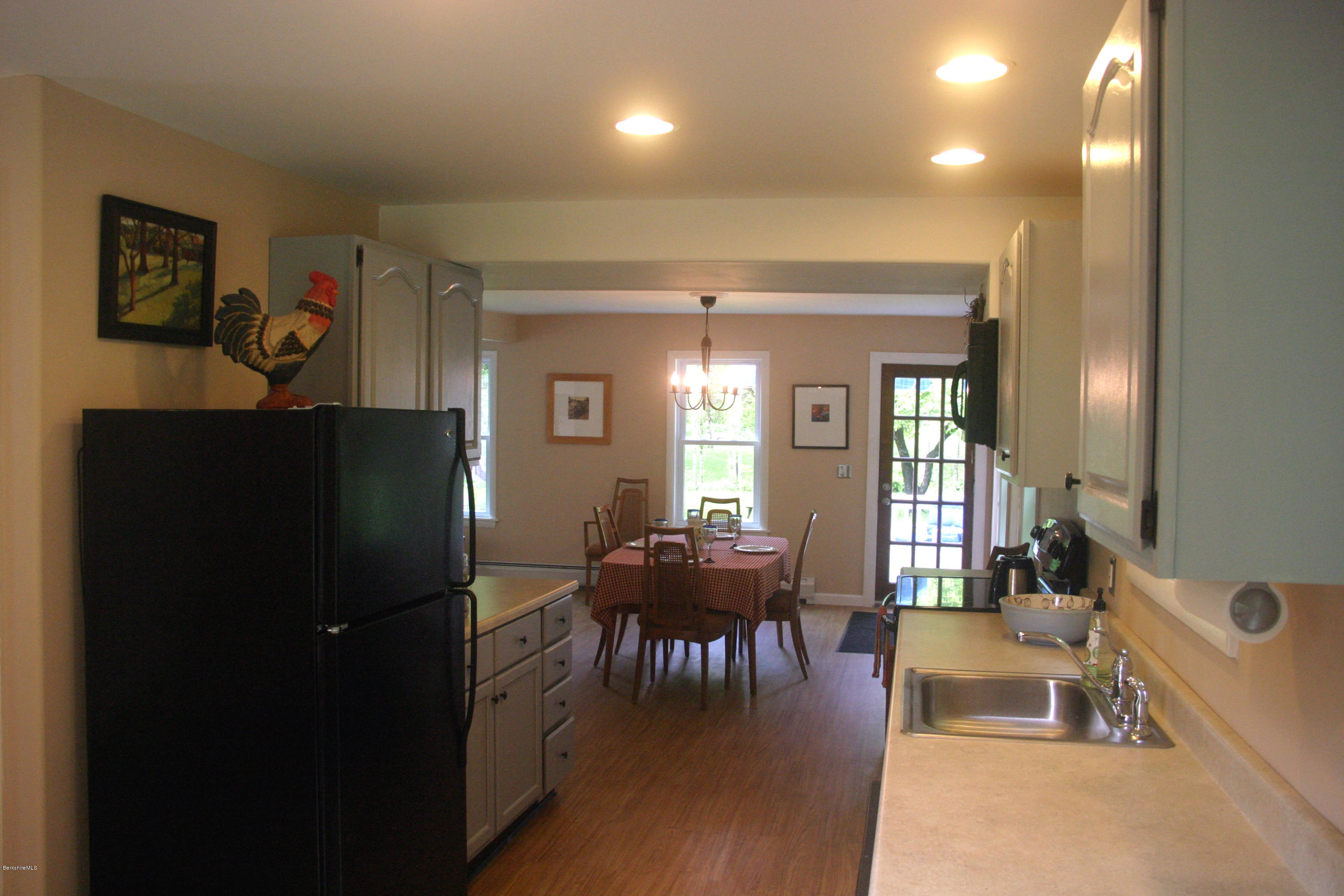 293 River Road Florida, MA 01367 - Photo 5 of 21 kitchen facing dining area