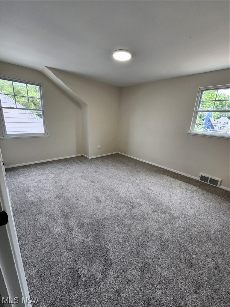 3718 Bainbridge Road Cleveland Heights, OH 44118 - Photo 16 of 23
