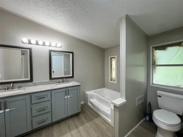 $1,775 | 109 Pitts Road, Richmond, TX 77406