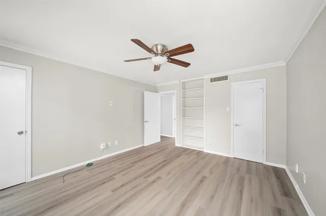 $1,950 | 1601 South Shepherd Drive, Unit 20, Houston, TX 77019