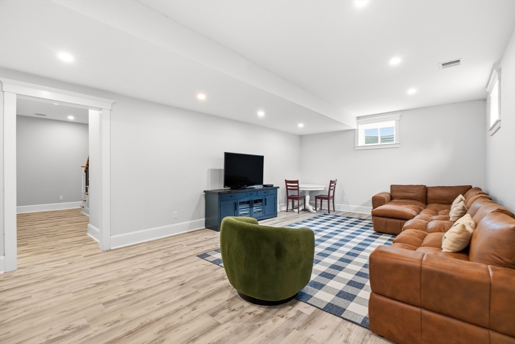 4 Whitcomb Street Natick, MA 01760 - Photo 33 of 42