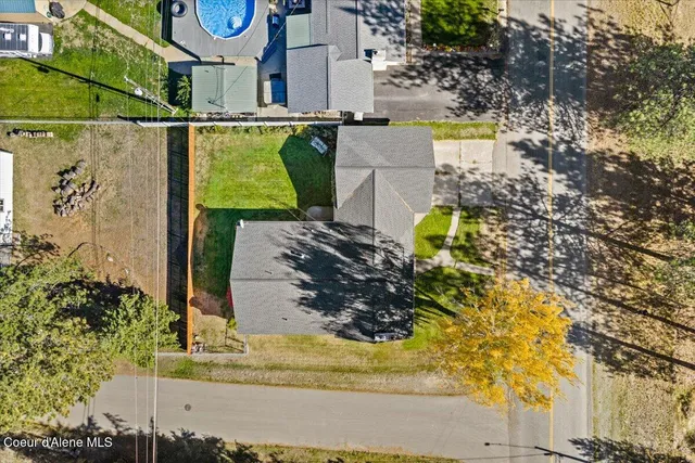 $415,000 | 202 Country Club Lane, Pinehurst, ID 83850