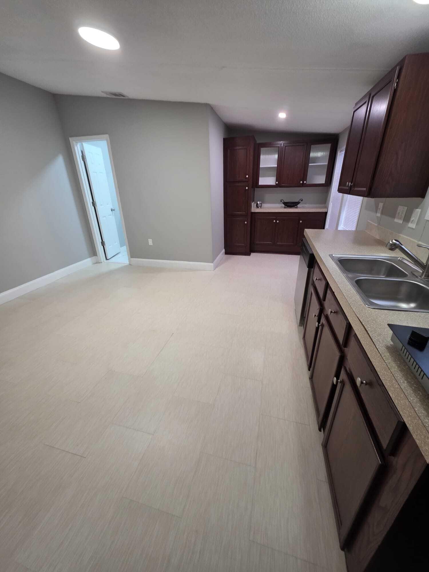 22879 Cascade Place, Unit 3 Boca Raton, FL 33428 - Photo 4 of 6 Efficiency