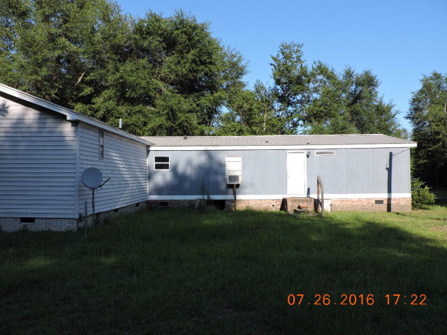1314 Weeks Road Williston, SC 29853 - Photo 6 of 36