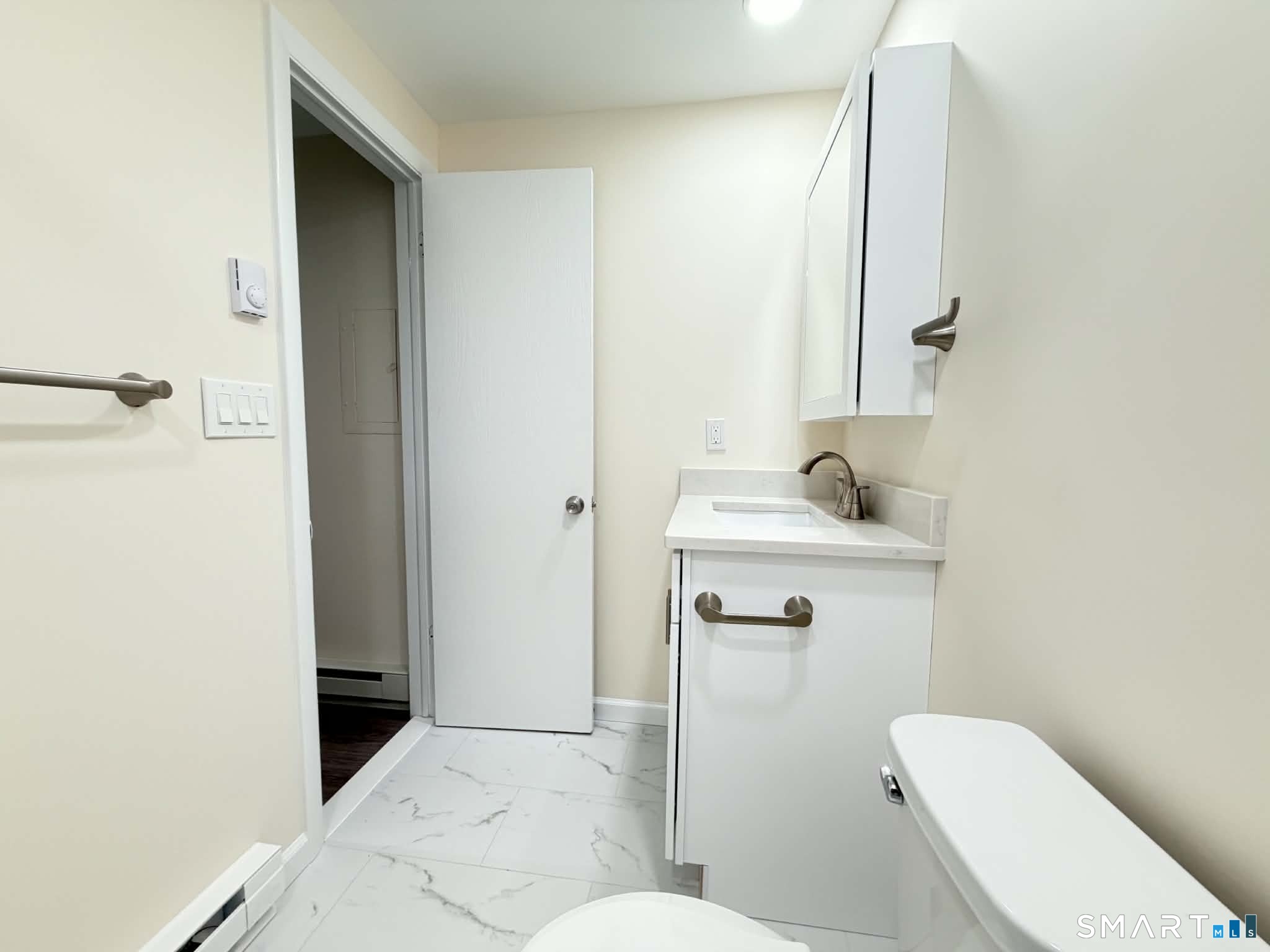7 Padanaram Road, Unit J243 Danbury, CT 06811 - Photo 10 of 19