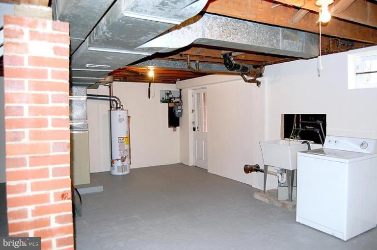 9430 North Laurel Road Laurel, MD 20723 - Photo 11 of 15 Basement