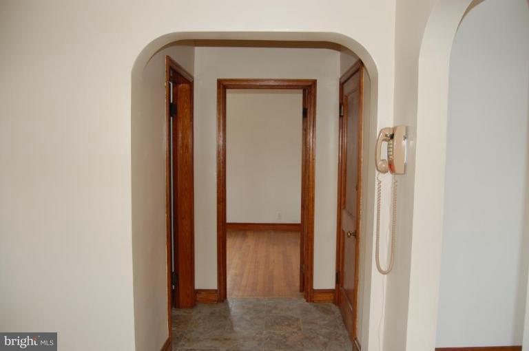 9430 North Laurel Road Laurel, MD 20723 - Photo 15 of 15 Hall