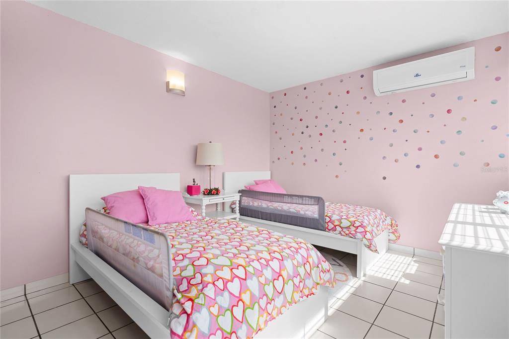 D D Condor Guaynabo, PR 00969 - Photo 12 of 16