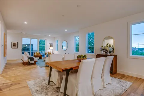 $689,000 | 7207 Gaston Avenue, Unit 906, Dallas, TX 75214