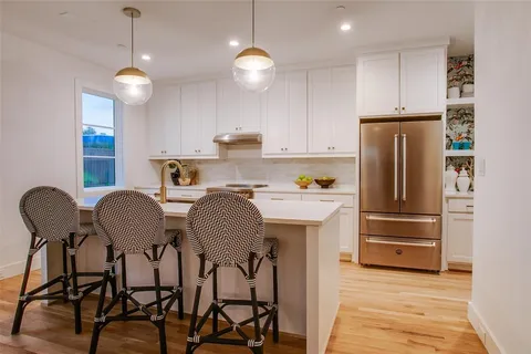 $689,000 | 7207 Gaston Avenue, Unit 906, Dallas, TX 75214