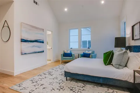 $689,000 | 7207 Gaston Avenue, Unit 906, Dallas, TX 75214