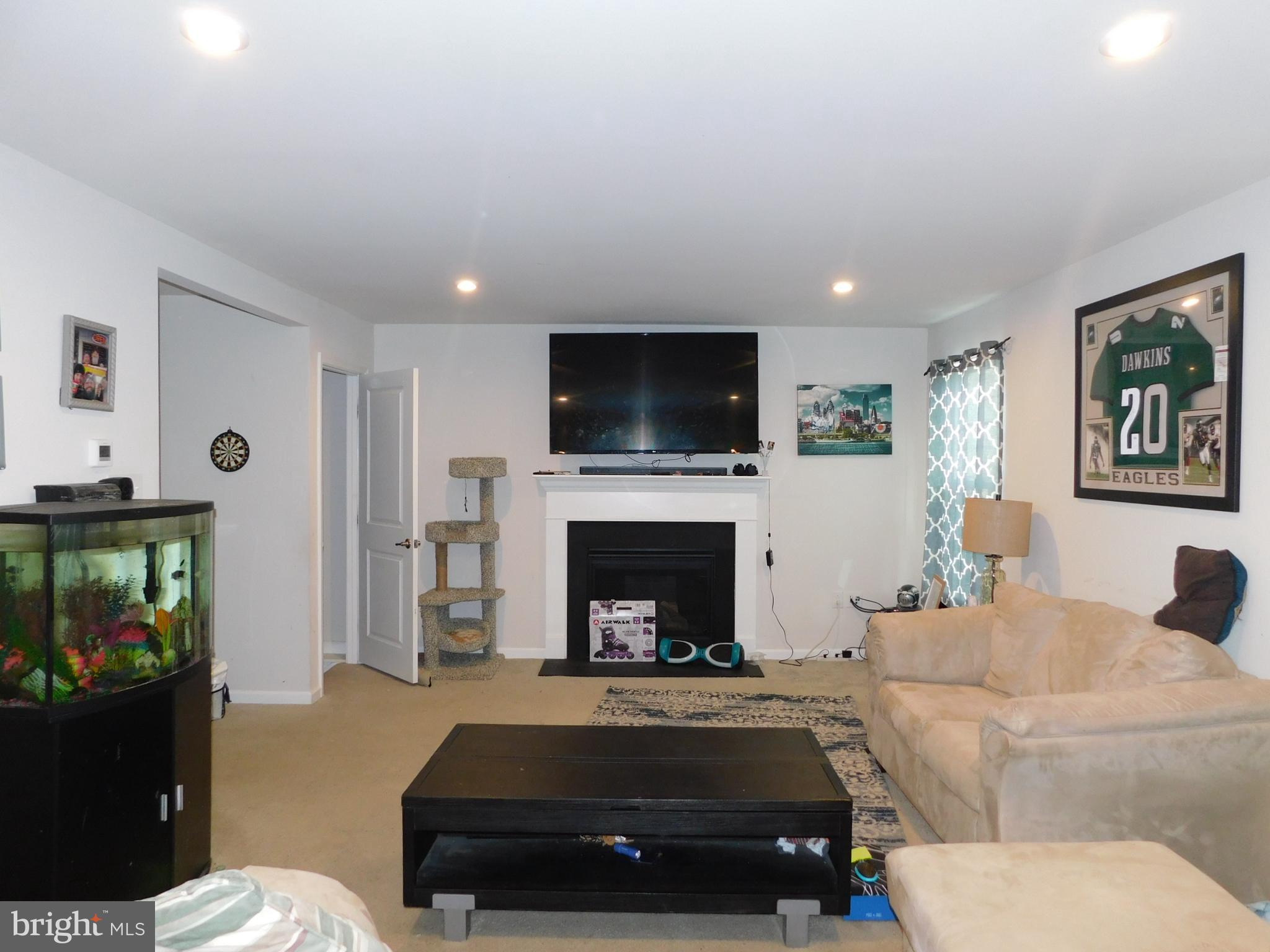 140 Pixie Moss Road Pottstown, PA 19464 - Photo 2 of 16 Gallery Image 2