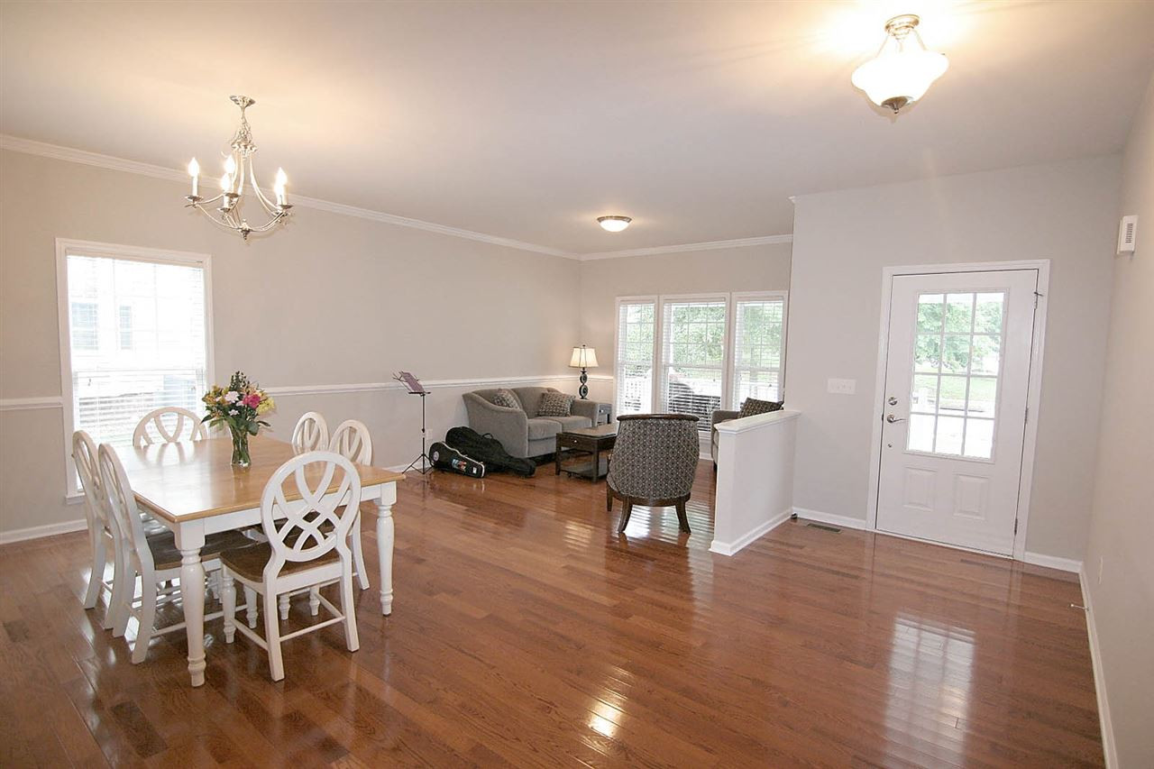 Living / Dining Rooms