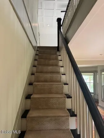 $2,100 | 50 Elliot Road, Unit HOUSE 2, East Greenbush, NY 12061