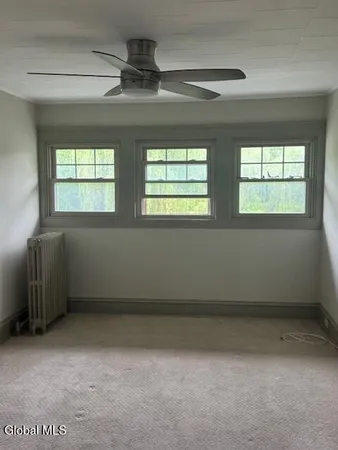 $2,100 | 50 Elliot Road, Unit HOUSE 2, East Greenbush, NY 12061
