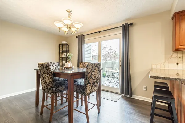 $314,900 | 15 Nouveau Place, Perinton, NY 14450