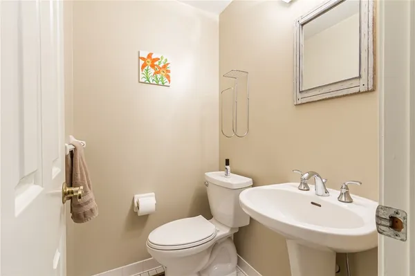 $314,900 | 15 Nouveau Place, Perinton, NY 14450