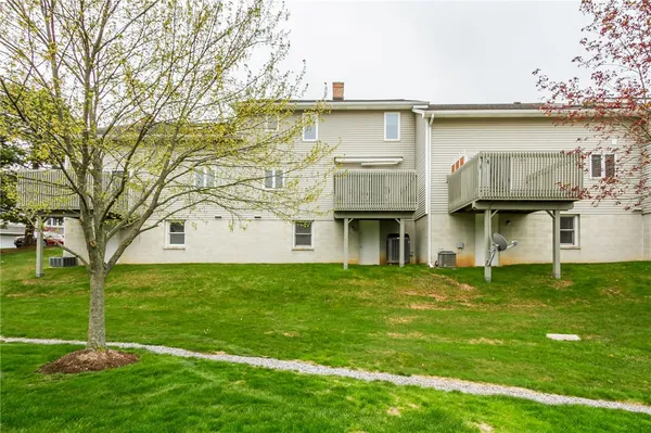 $314,900 | 15 Nouveau Place, Perinton, NY 14450