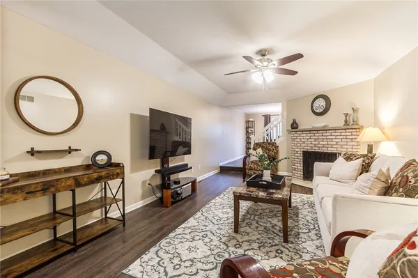 $314,900 | 15 Nouveau Place, Perinton, NY 14450
