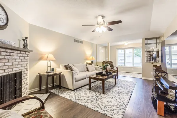 $314,900 | 15 Nouveau Place, Perinton, NY 14450