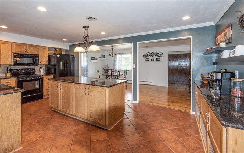 4983 School Road South Export, PA 15632 - Photo 3 of 25 Gallery Image 3