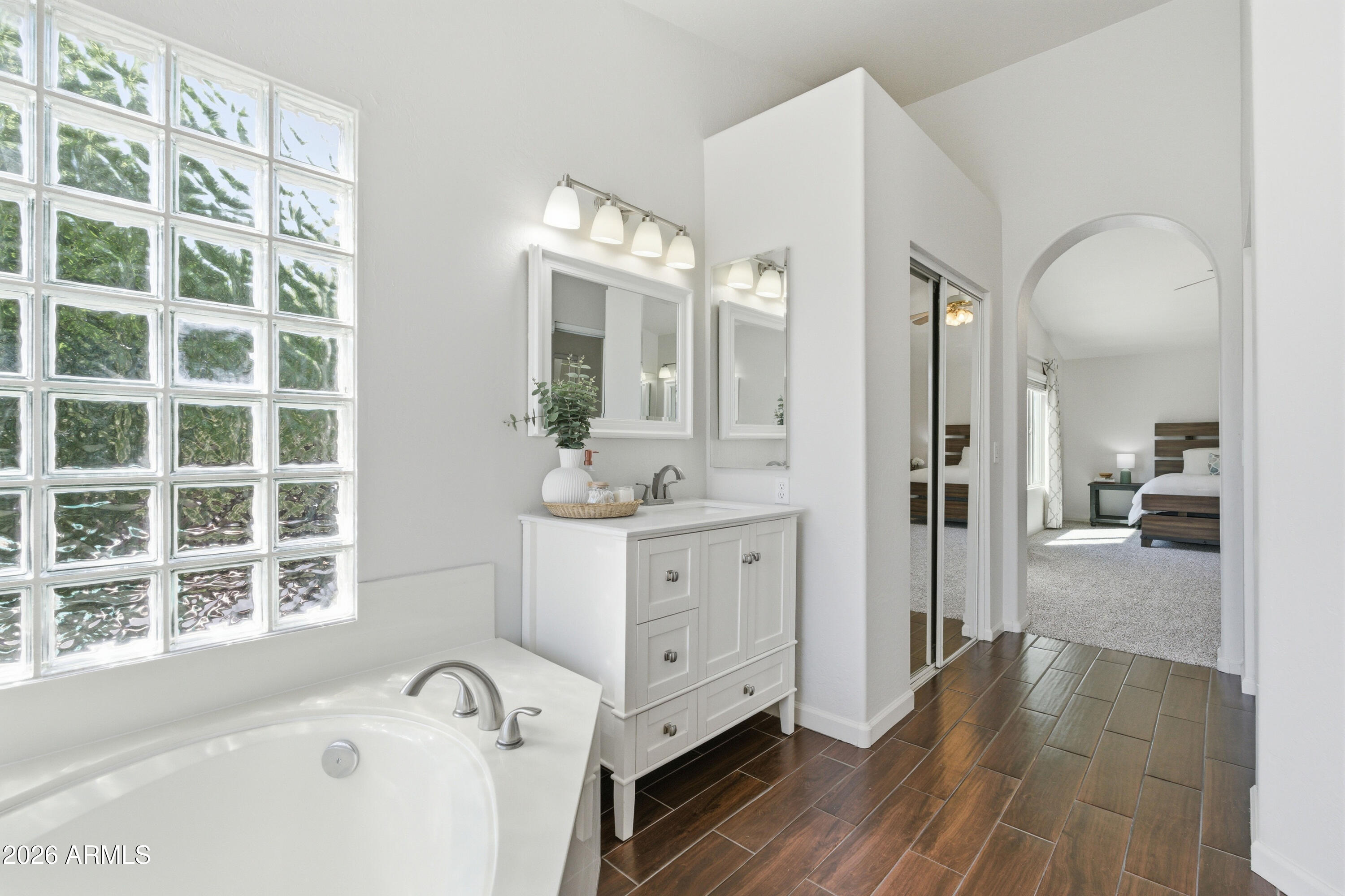 418 South Burk Street Gilbert, AZ 85296 - Photo 44 of 90 5j