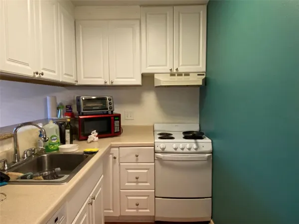 $1,450 | 1905 San Gabriel Street, Unit 205, Austin, TX 78705