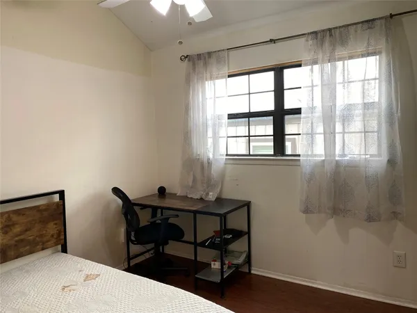 $1,450 | 1905 San Gabriel Street, Unit 205, Austin, TX 78705