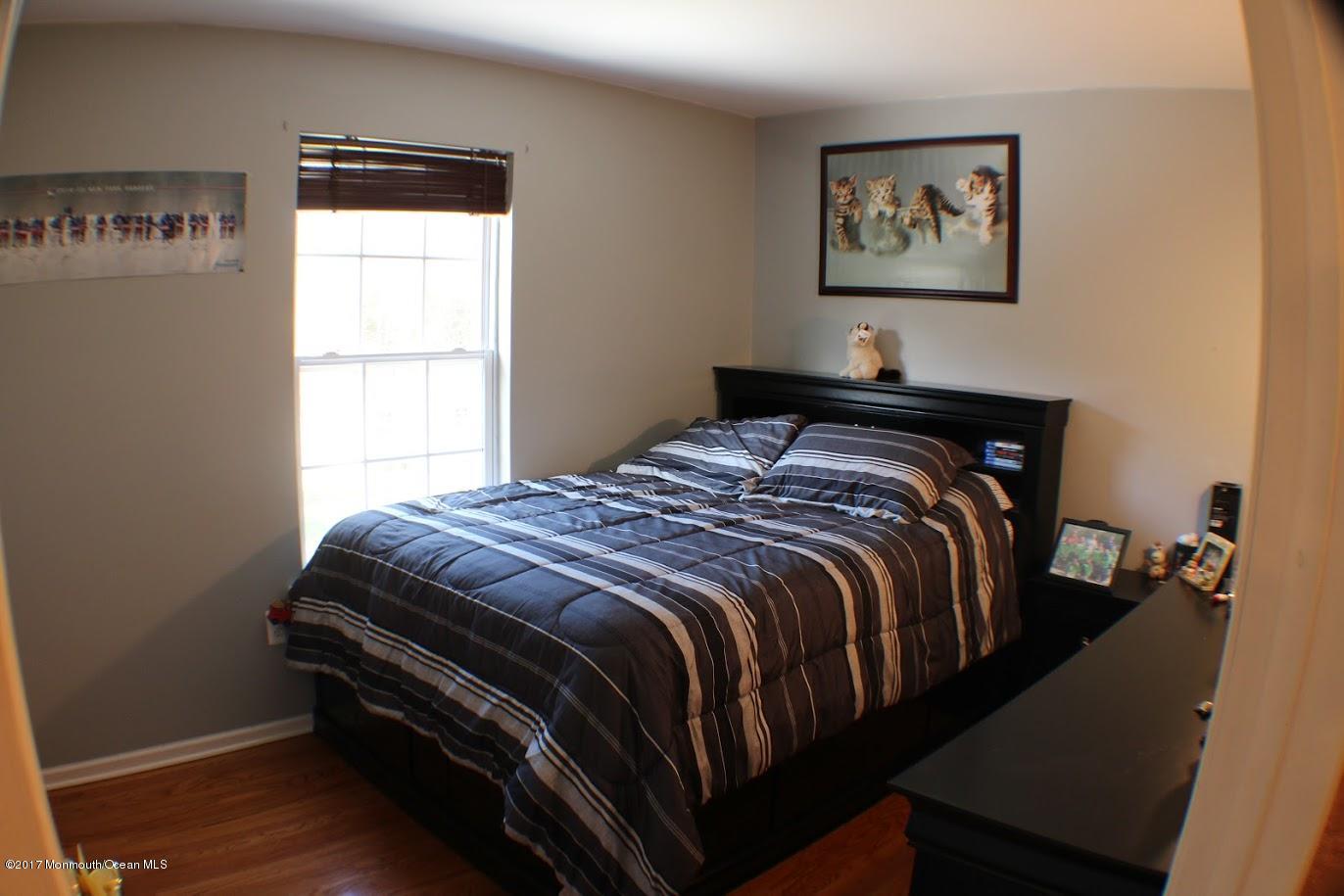 7 Spectrum Court Jackson, NJ 08527 - Photo 20 of 28 IMG_1020