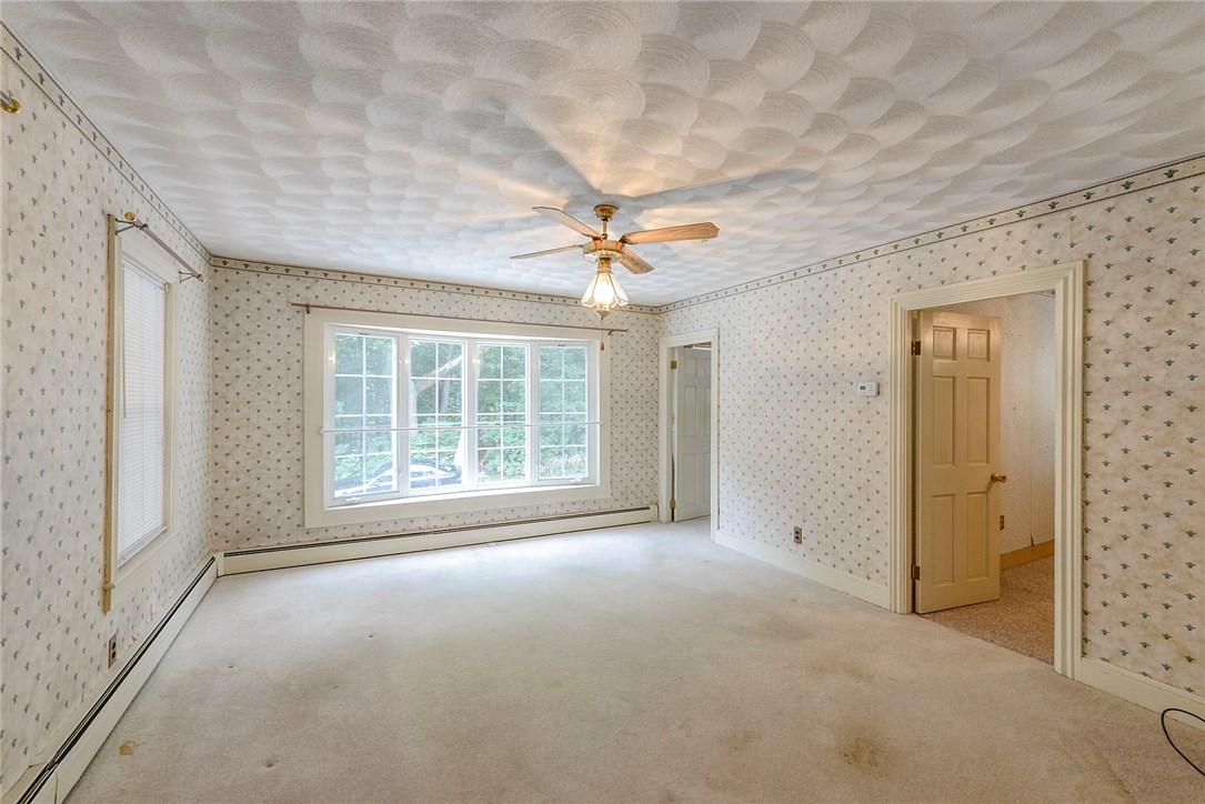 958 Lower River Road Lincoln, RI 02865 - Photo 3 of 30 first floor living room