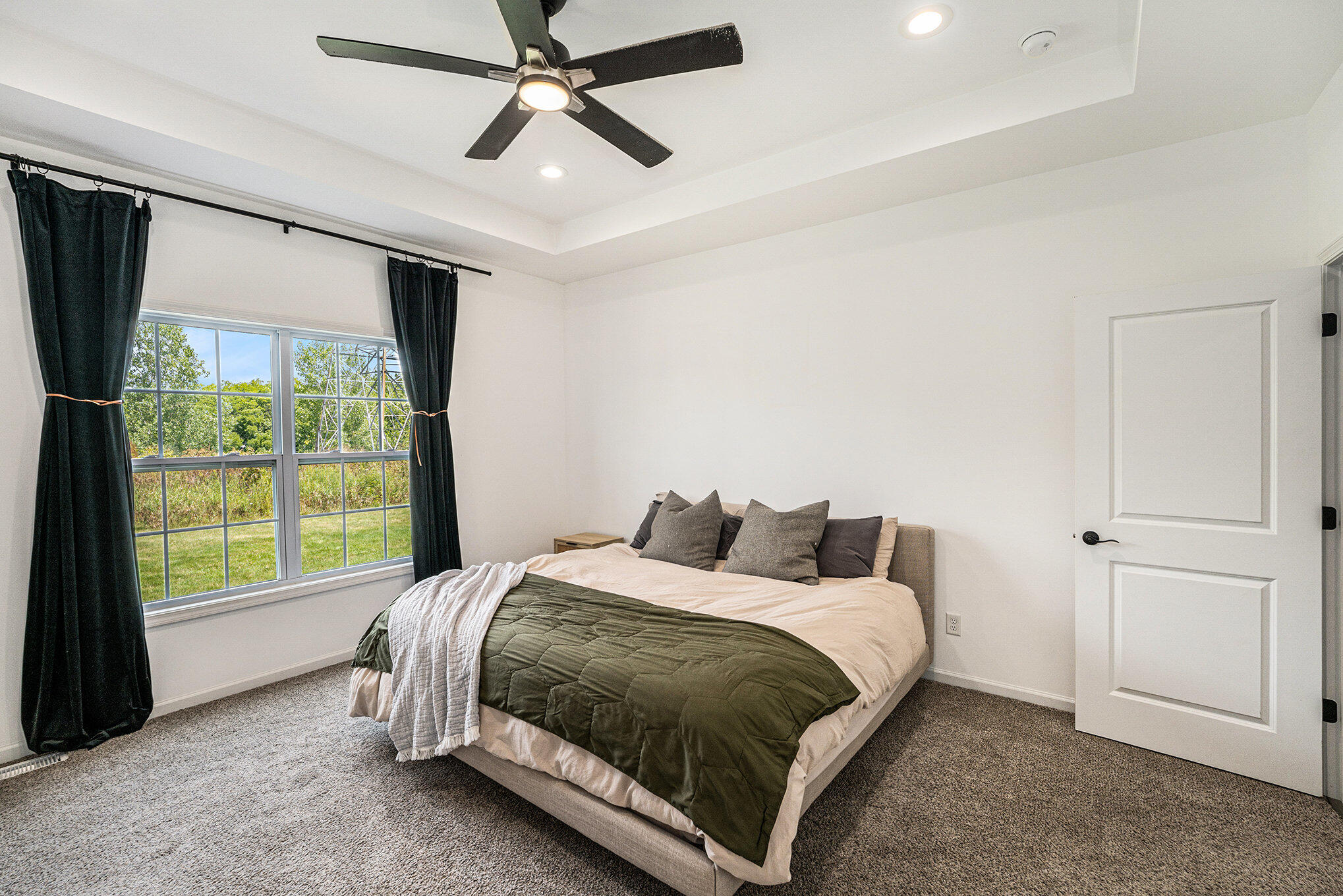 703 Verdano Terrace Crown Point, IN 46307 - Photo 14 of 33 2038x1359