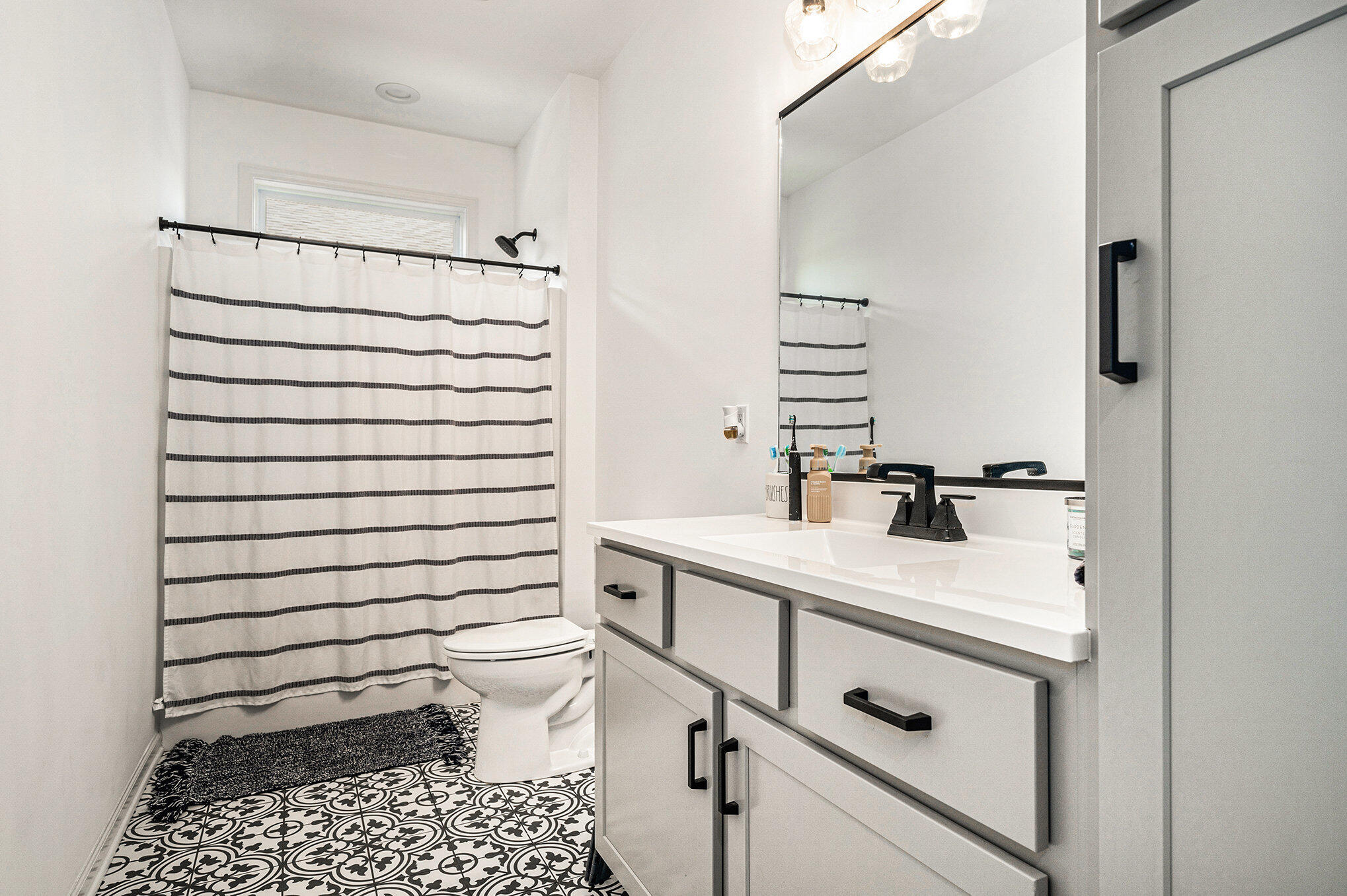 703 Verdano Terrace Crown Point, IN 46307 - Photo 17 of 33 2038x1357